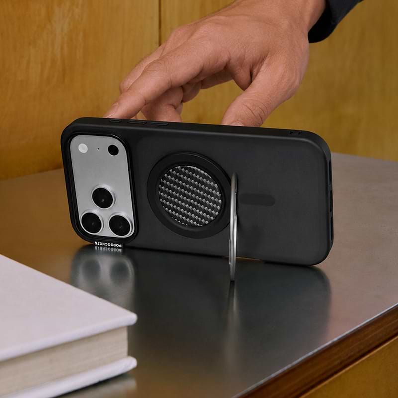 Carbon Lattice Black &mdash; MagSafe Low-Pro Grip & Stand image number 4